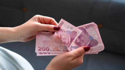 Türk-İş Başkanı Ergün Atalay ‘açlık ve yoksulluk sınırı’ ücretlerini açıkladı.
