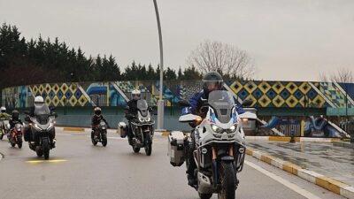 Kocaeli Büyükşehir Belediye Başkanı Doç.Dr.Tahir Büyükakın, bugün Kocaeli Kongre Merkezi’ne
