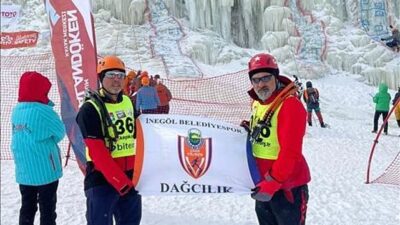 İnegöl Belediyespor Kulübü Dağcılık branşı antrenörü Bülent Aktaş, Erzurum’da yapılan