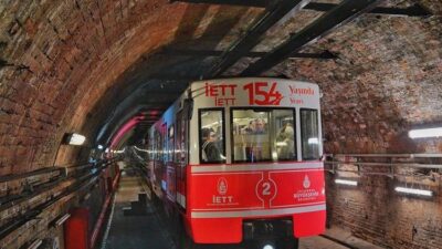 İstanbul’da toplu ulaşımın simgelerinden olan Beyoğlu - Karaköy Tarihi Tüneli