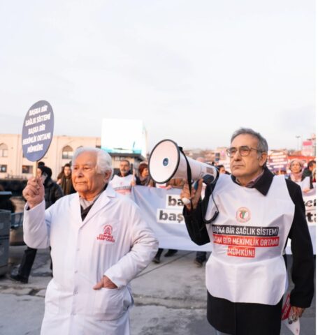 Türk Tabipleri Birliği’nin (TTB) “Başka bir sağlık sistemi mümkün” mottosuyla