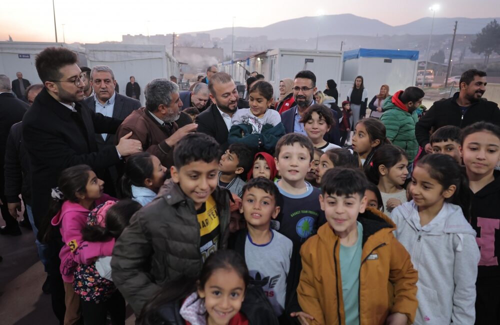 Başkan Mustafa Candaroğlu, Kırıkhan’ı ziyaret ederek Kaymakam Ayhan Akpay ve