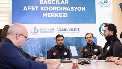 Bağcılar Belediyesi, beklenen kar yağışı öncesi ilçede hayatın normal seyrinde