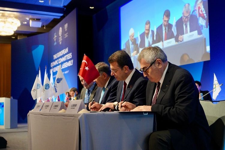 İstanbul için tarihi nitelikteki imza, TBB ve İBB Başkanı Ekrem