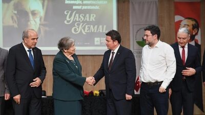 Osmangazi Belediyesi 2025 yılını, ‘Yılın Aydını’ olarak belirlediği Yaşar Kemal’e