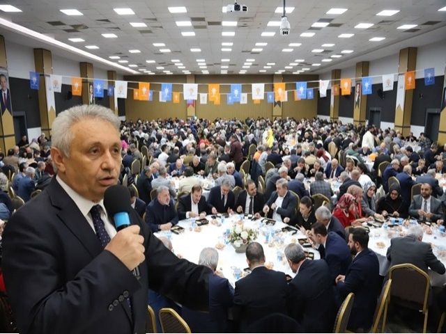 AK Parti Esenyurt İlçe Başkanlığı, partide dünden bugüne çeşitli görevlerde