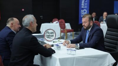 Göreve geldiği günden bu yana vatandaş odaklı hizmet anlayışını benimseyen