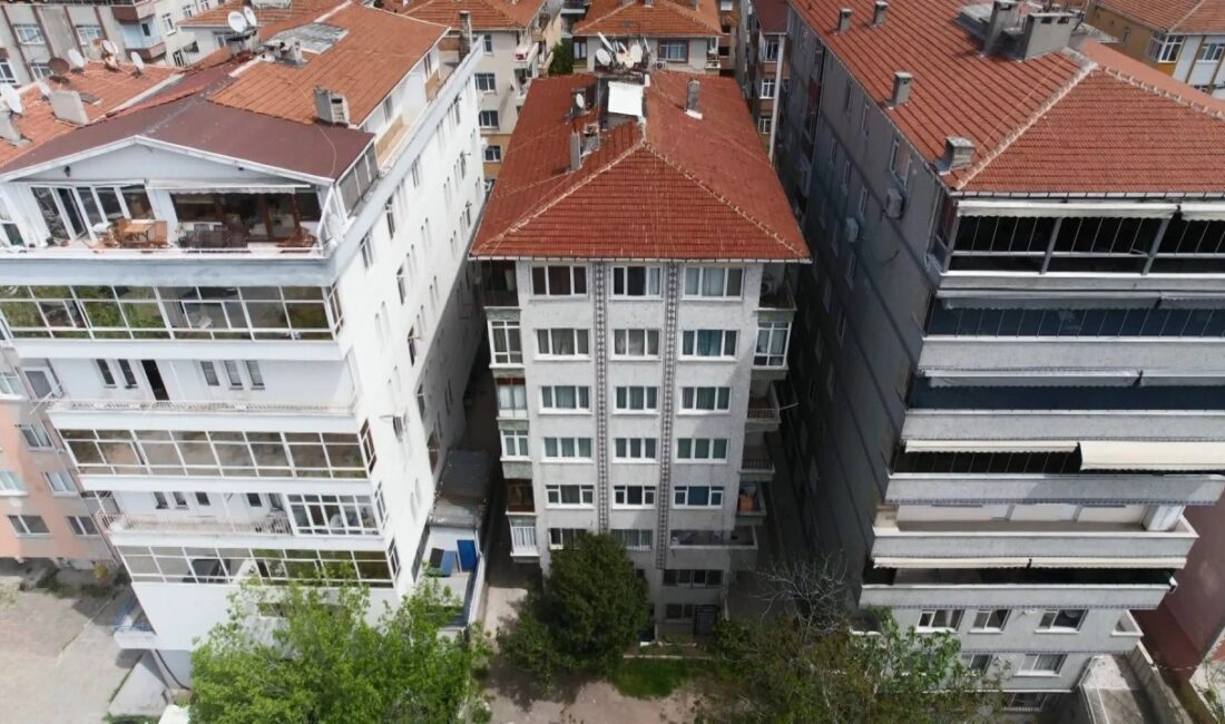 6,2 büyüklüğündeki depremin ardından Çevre, Şehircilik ve İklim Değişikliği Bakanlığı