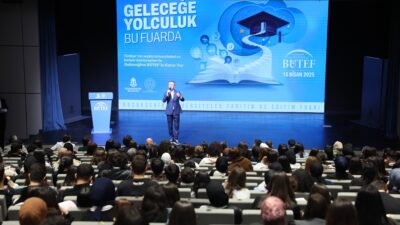 Başakşehirli öğrencileri üniversiteler ve eğitim kurumlarıyla buluşturan Başakşehir Üniversiteler Tanıtım