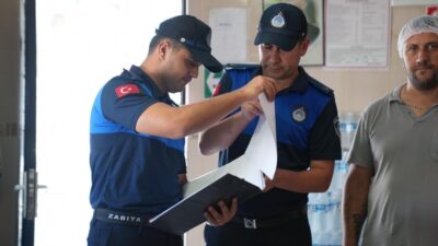 Arnavutköy Belediyesi, öğrencilerin güvenli ve sağlıklı alışveriş yapabilmesi için okul
